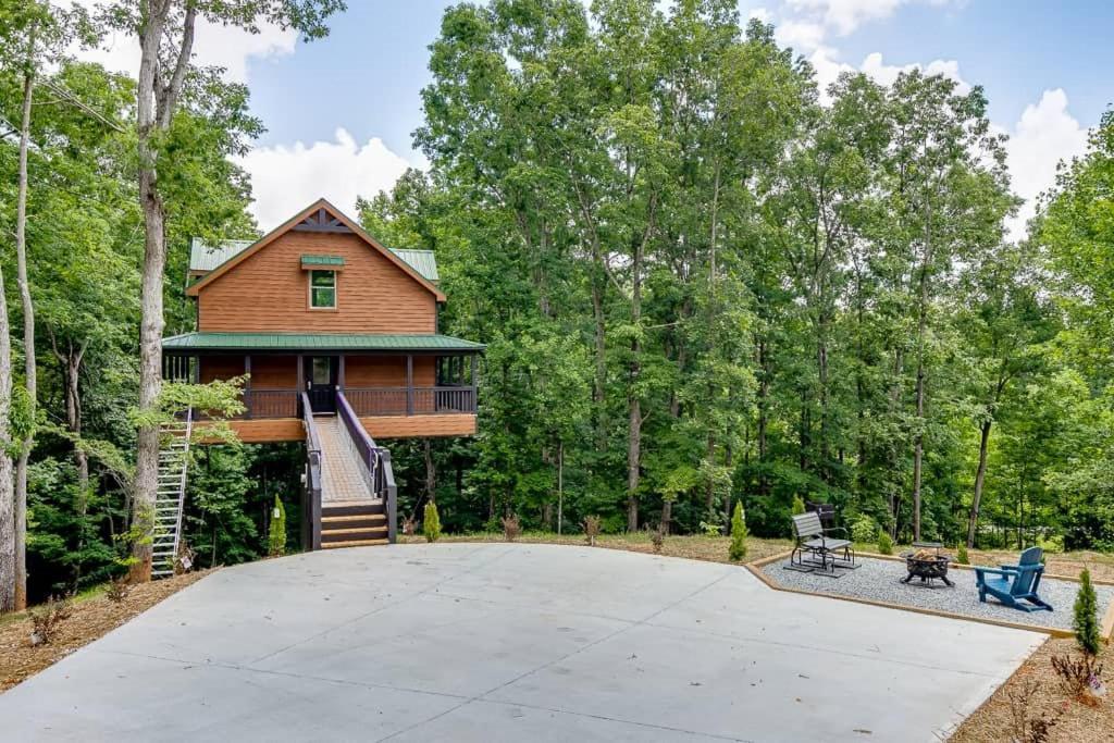 Villa Gold Peak Treehouse Near Helen, Georgia Cornelia Exterior foto